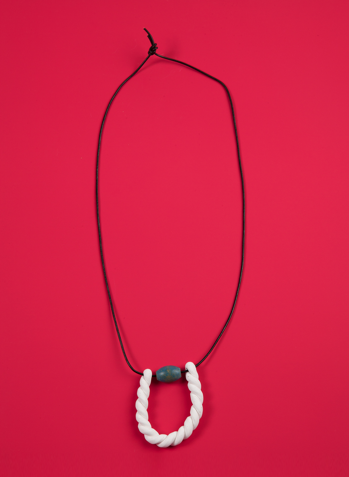 chadkouri-modularnecklace-redbackground